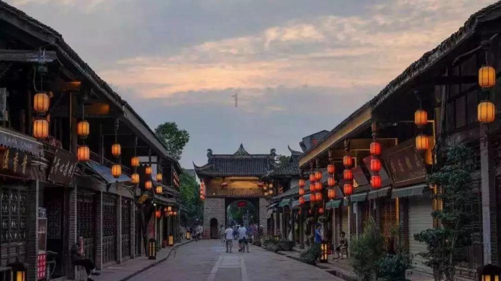 面尘大的环境是不是不适合养鱼？游戏画面